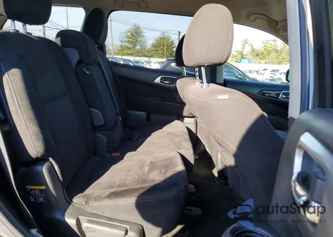 2015 Nissan Pathfinder S from USA, damaged, VIN 5N1AR2MM3FC651175